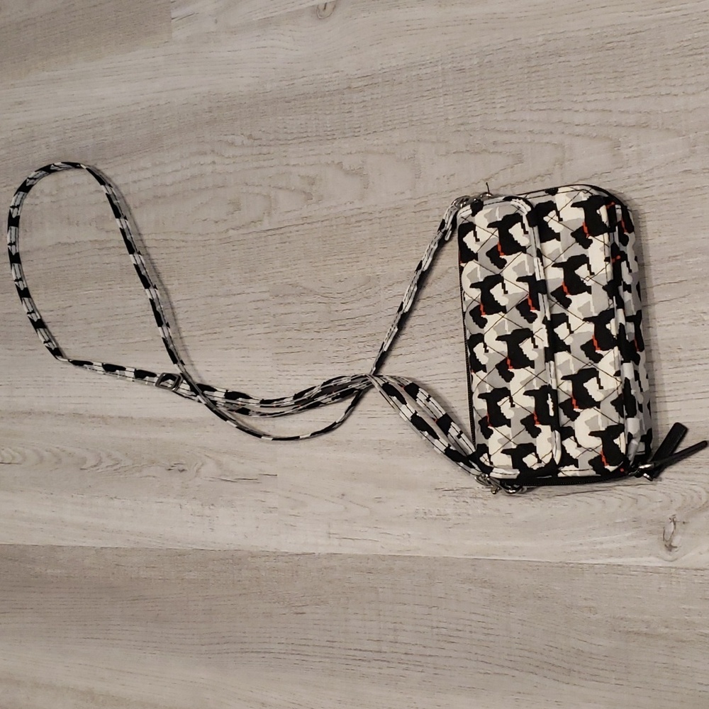 Vera Bradley small cross body scottie bag